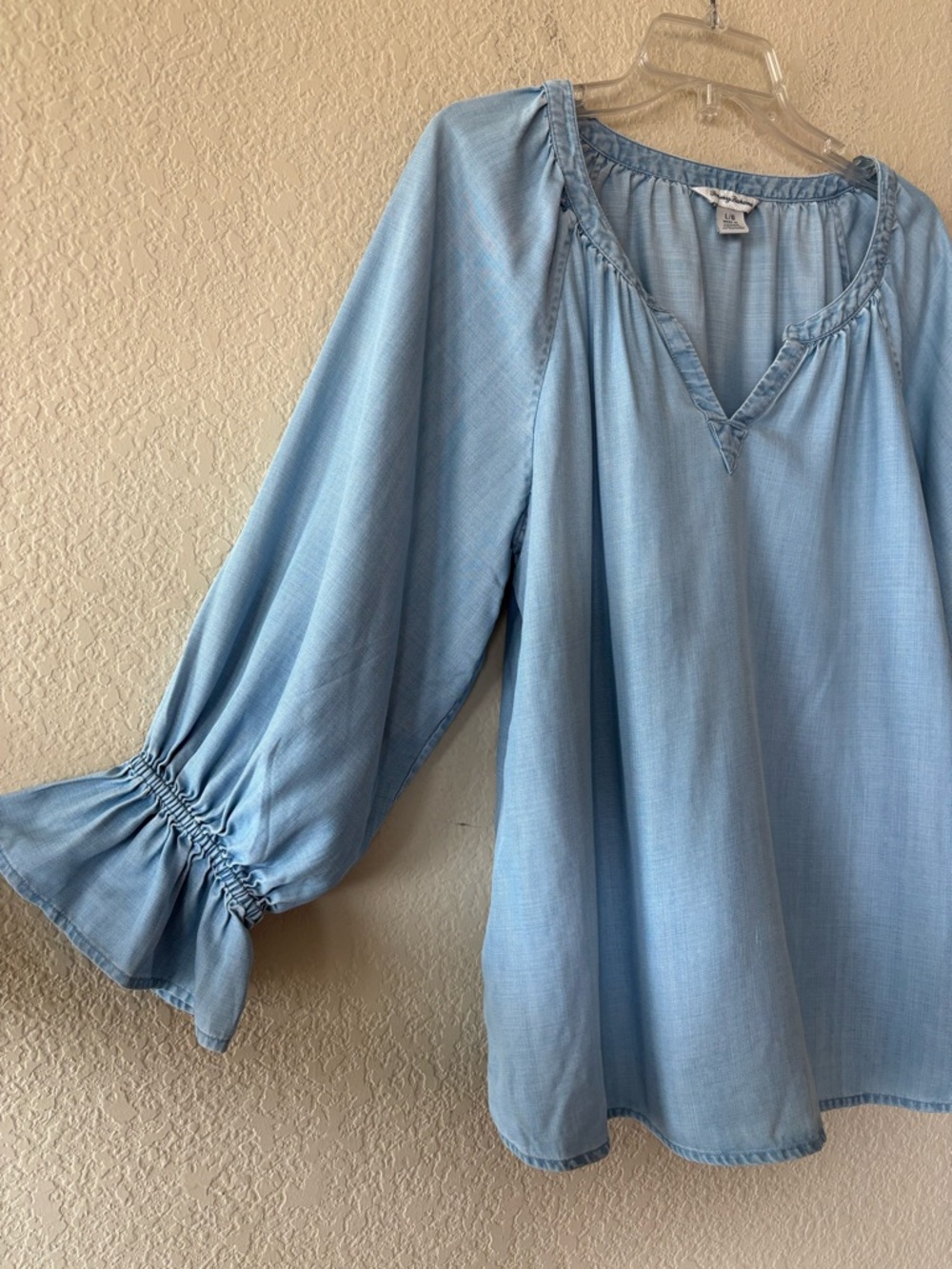 TOMMY BAHAMA CHAMBRAY MONTAUK 3/4-SLEEVE TOP LT STORM WASH LARGE‎ - Picture 3 of 9